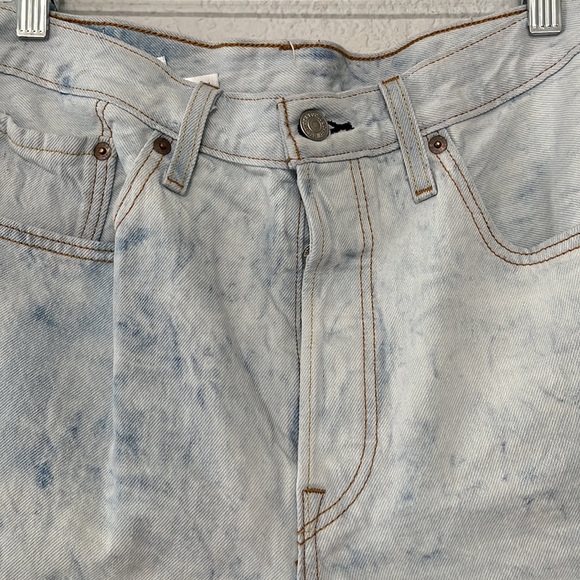 Levi’s 501 Button Fly Bleach acid Wash Denim Shorts - Picture 3 of 14
